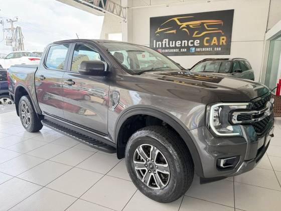 FORD RANGER 3.0 V6 TURBO DIESEL CD XLT 4X4 AUTOMÁTICO FORD RANGER 3.0 V6 TURBO DIESEL CD XLT 4X4 AUTOMÁTICO